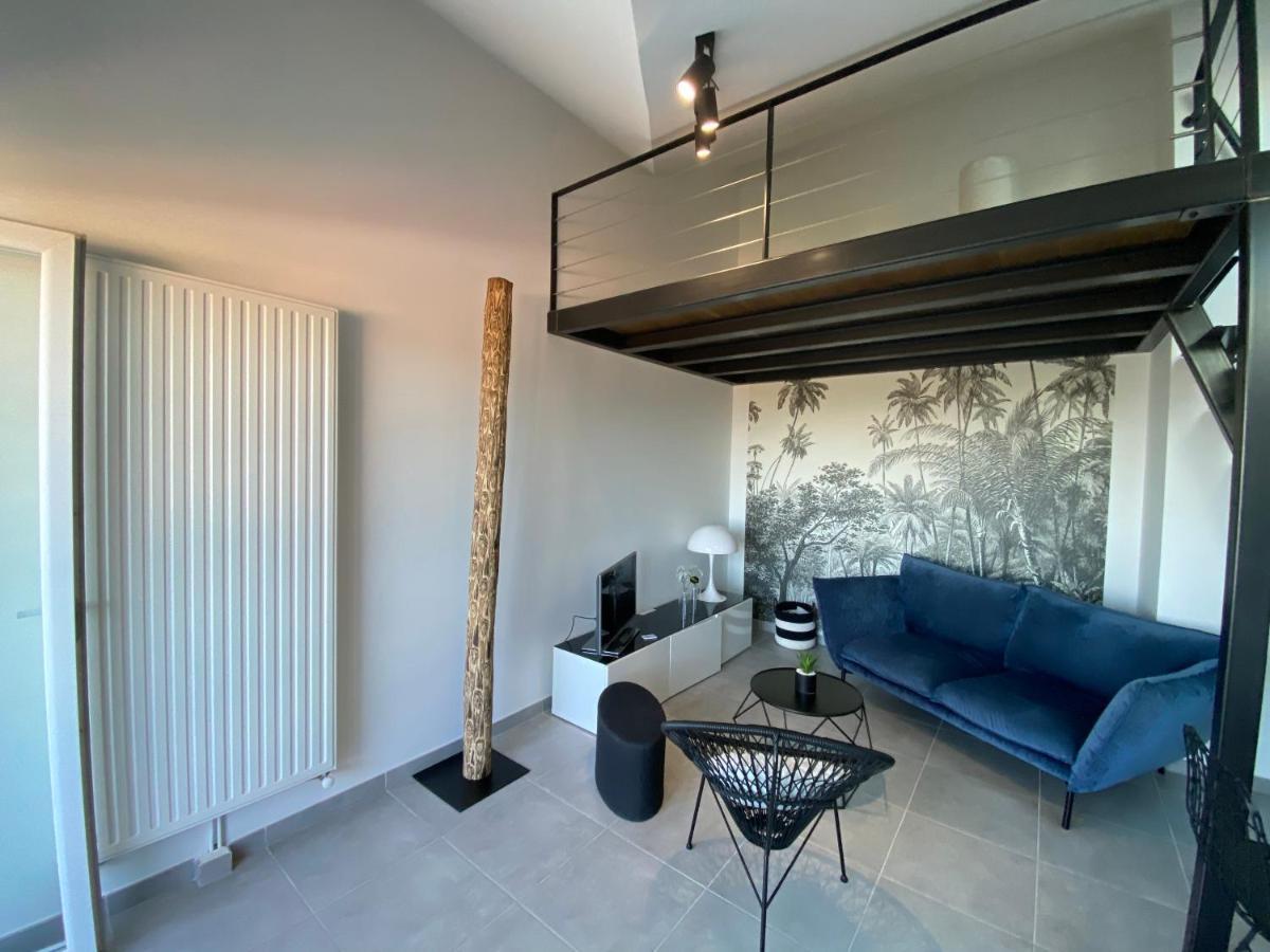 Fleurieux-sur-lʼArbresle Appart & Fleurinoise Balcon Ascenseur Climatisation מראה חיצוני תמונה